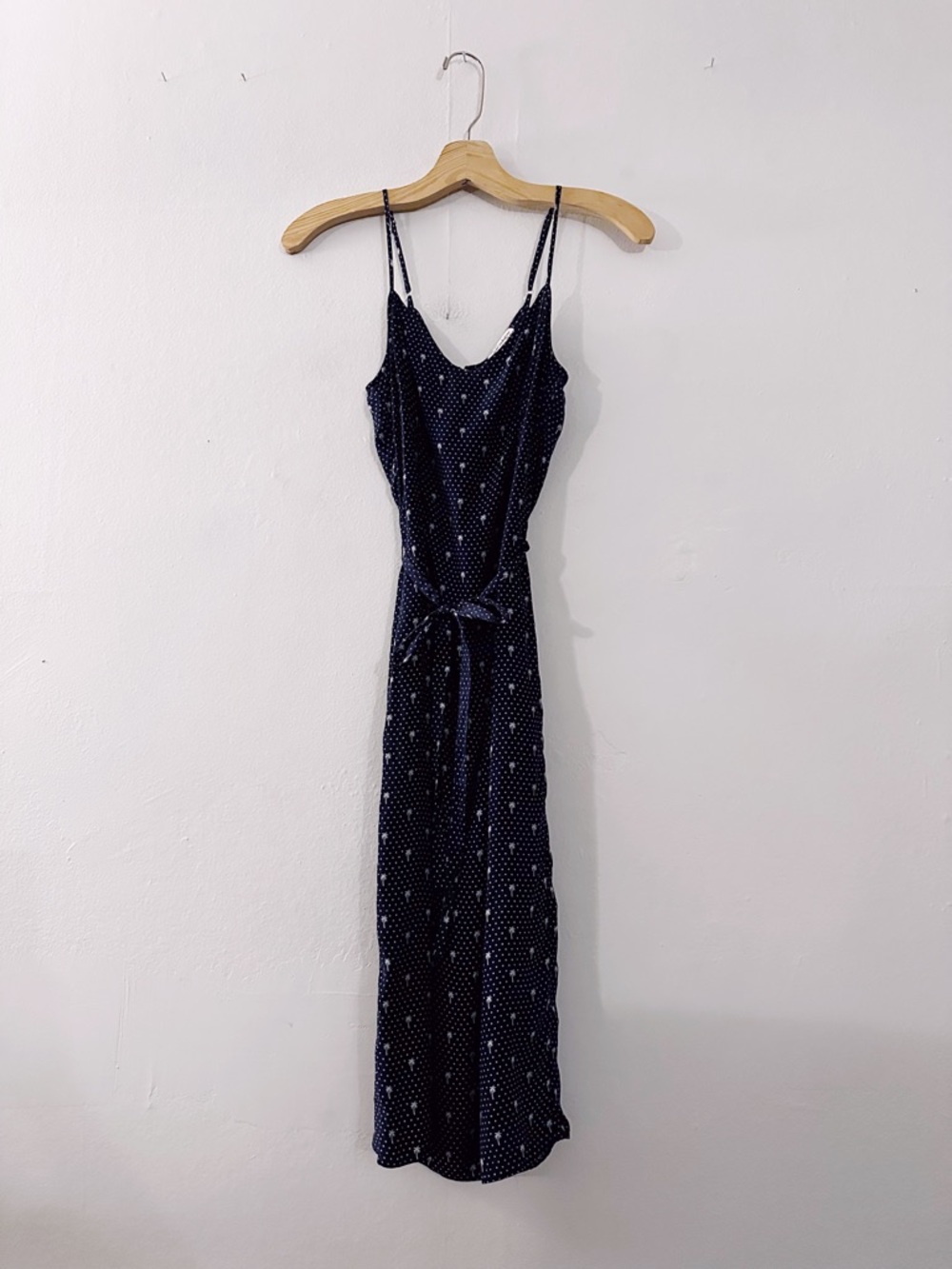 HVN by Harley Viera-Newton Polka Dot Palm Tree Silk Maxi Sleeveless Dress Navy - Picture 6 of 6